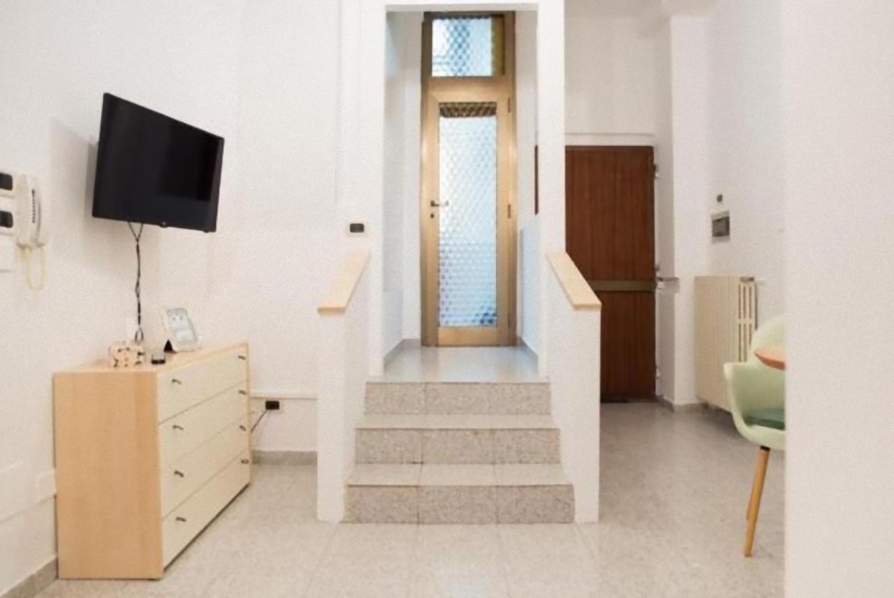 Tourist House Bologna - Fringe - Self Check-In Apartment Bagian luar foto