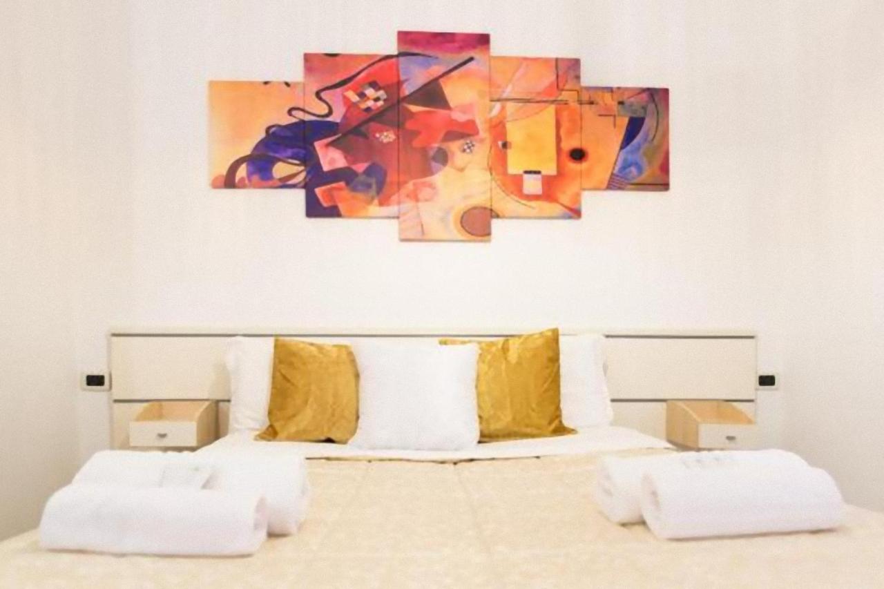 Tourist House Bologna - Fringe - Self Check-In Apartment Bagian luar foto
