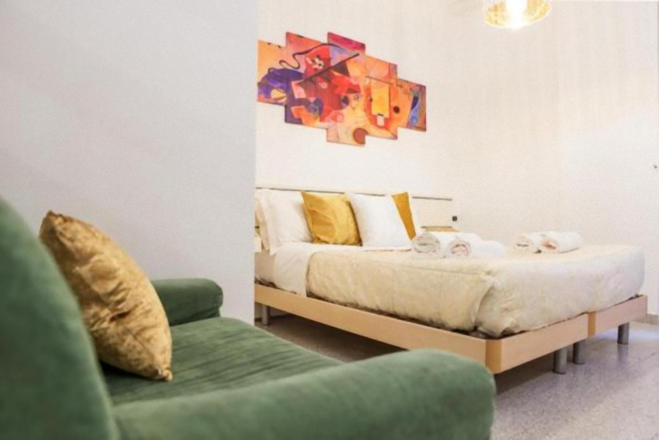 Tourist House Bologna - Fringe - Self Check-In Apartment Bagian luar foto