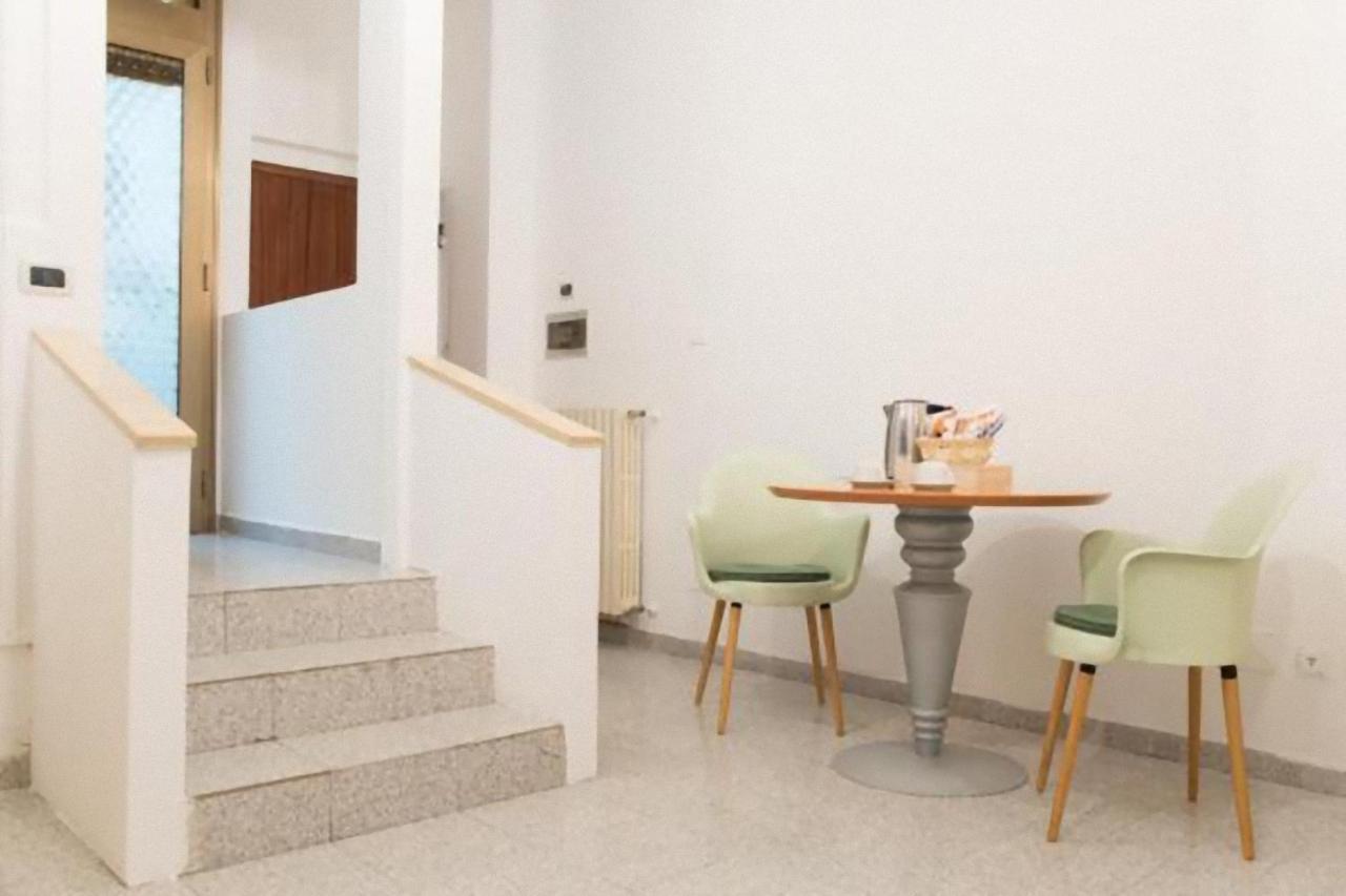 Tourist House Bologna - Fringe - Self Check-In Apartment Bagian luar foto