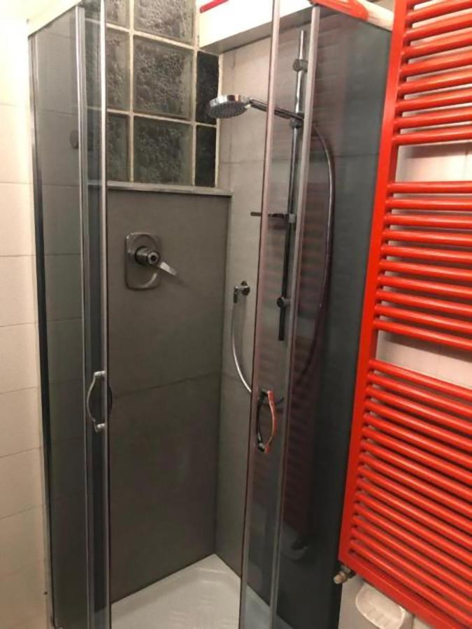 Tourist House Bologna - Fringe - Self Check-In Apartment Bagian luar foto