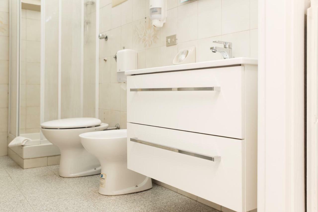 Tourist House Bologna - Fringe - Self Check-In Apartment Bagian luar foto